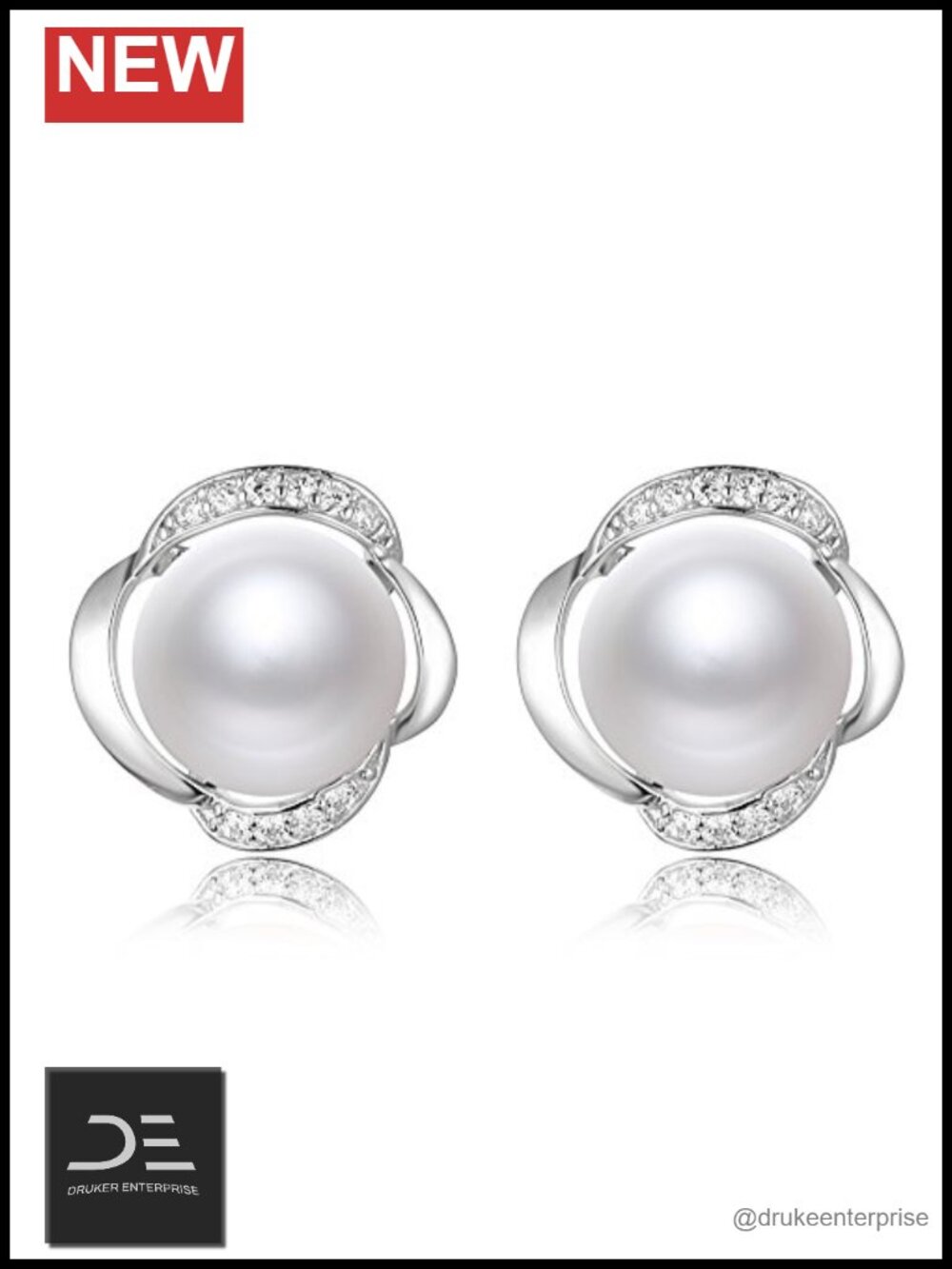 Freshwater Cultured Pearl Stud Earrings